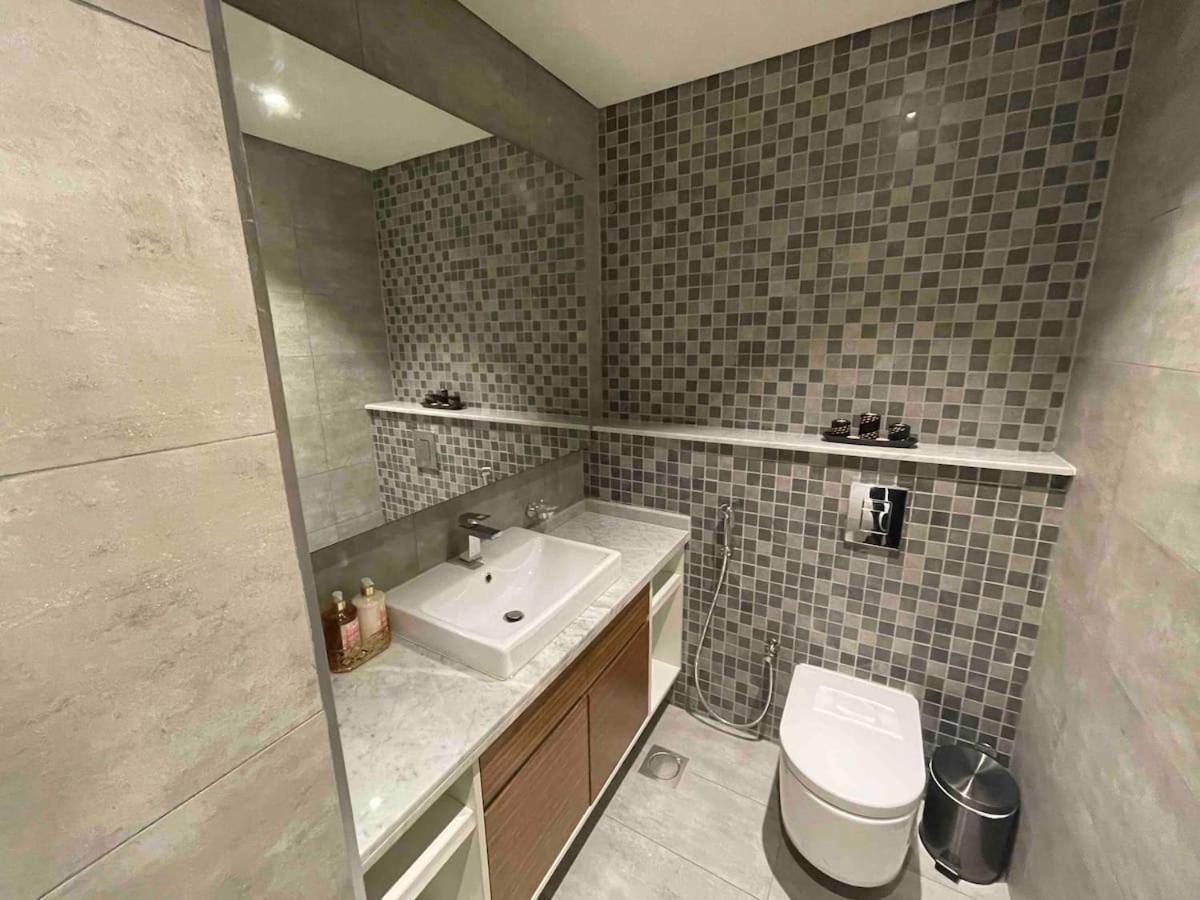 Amazing Park View! Jvc /New 1Br Apartment ดูไบ ภายนอก รูปภาพ