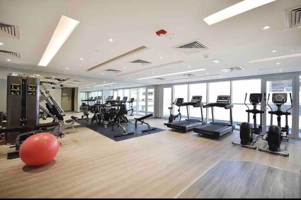 Amazing Park View! Jvc /New 1Br Apartment ดูไบ ภายนอก รูปภาพ